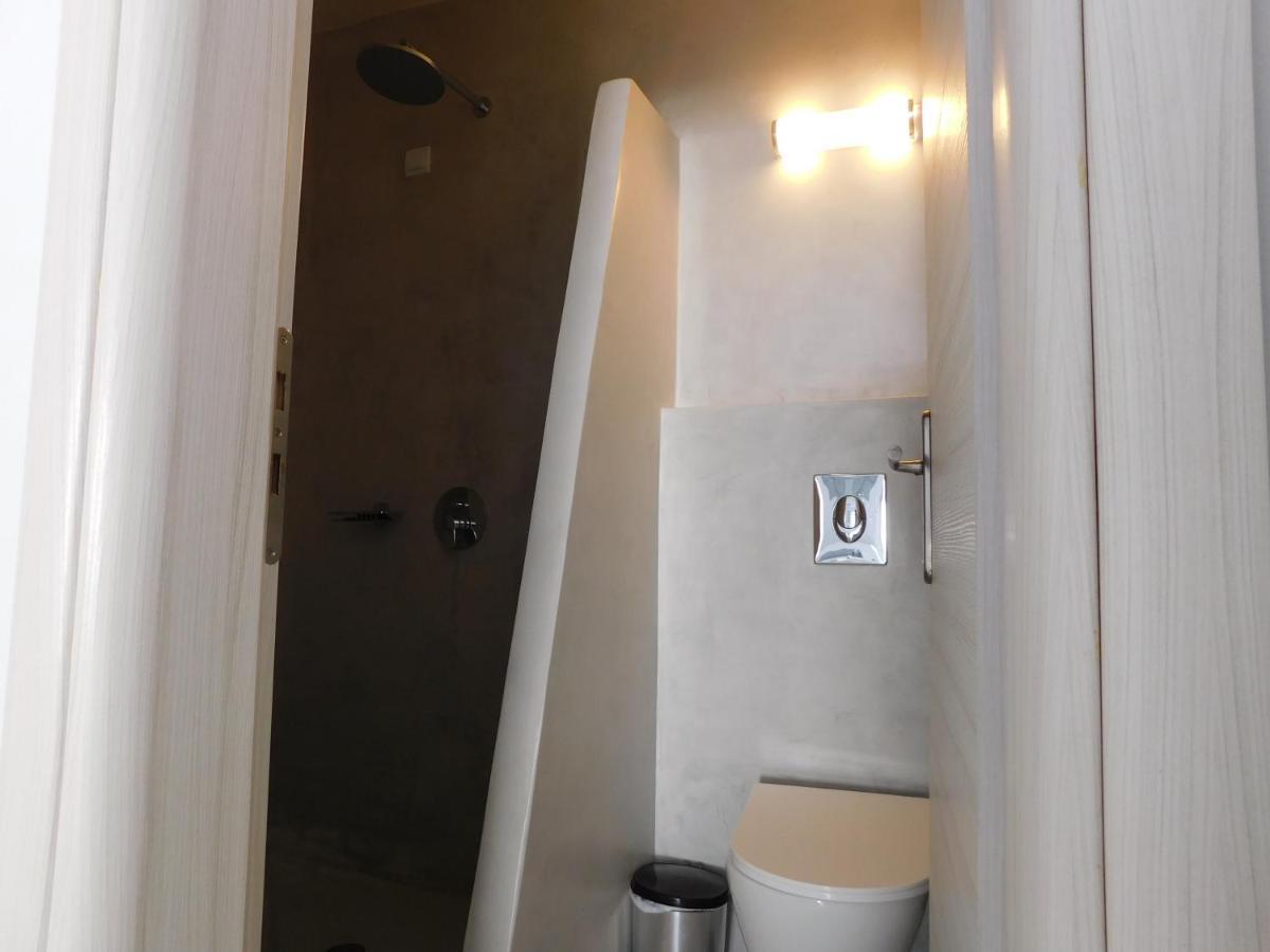 Fira Getaway - Economy Basement Rooms Luaran gambar